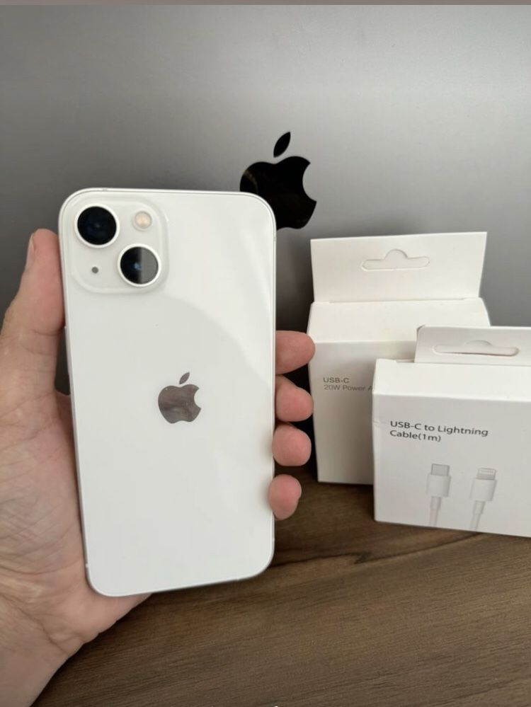 White iPhone 13 128GB