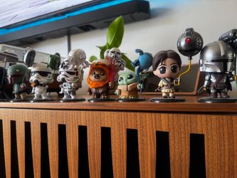 Hot Toys Star Wars Balloon Cosbi Bobble-Head Collection (8 Figures)