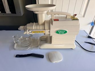 Green Star twin gear juicer