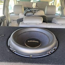 Rockford Fosgate T2s1 13” Subwoofer 