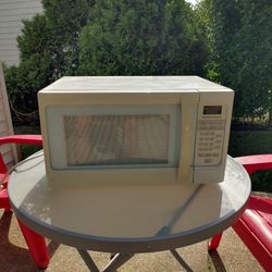 Hamilton Beach microwave 