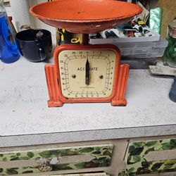 Antique vintage accurate scale  Made in Western Germany.
