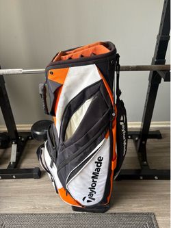 Taylor made golf bag