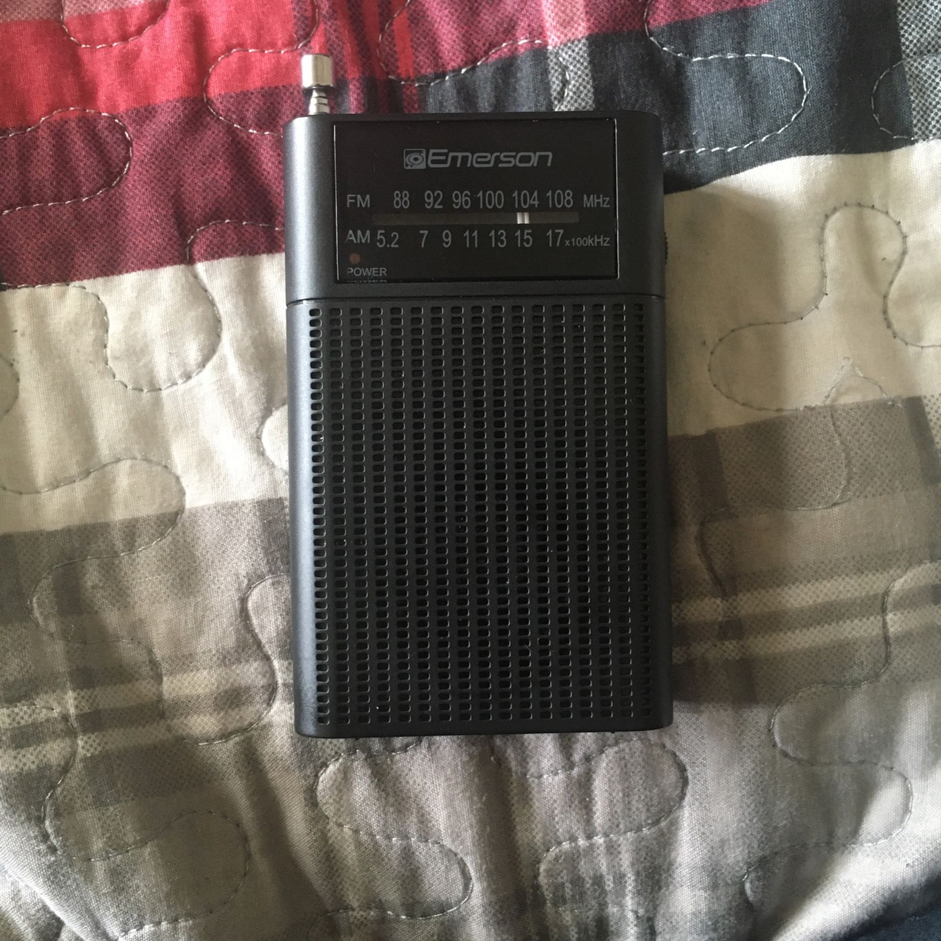 Emerson Portable Radio 