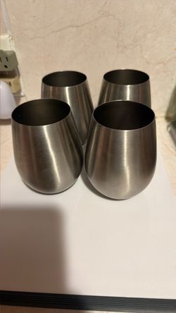 Set f 4  TRUE BLUE 18 oz.