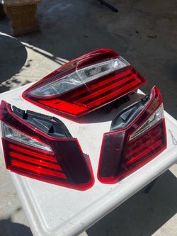 Honda accord rear taillight