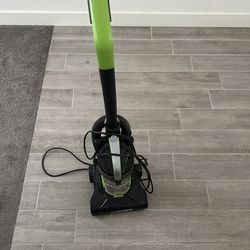 Carpet Cleaning Vacuum