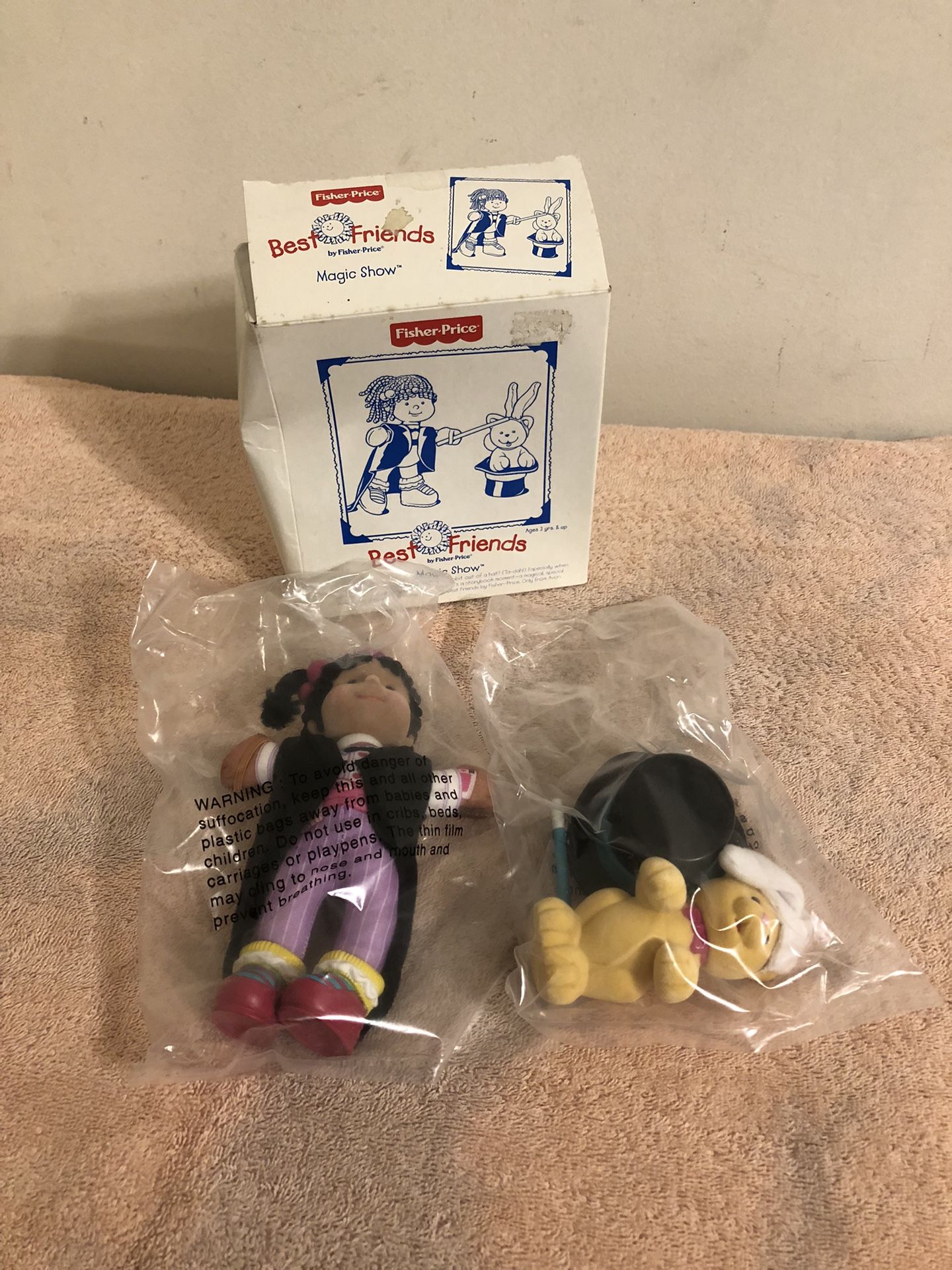 1999 Avon Exclusive Fisher Price Best Friends Magic Show NIP