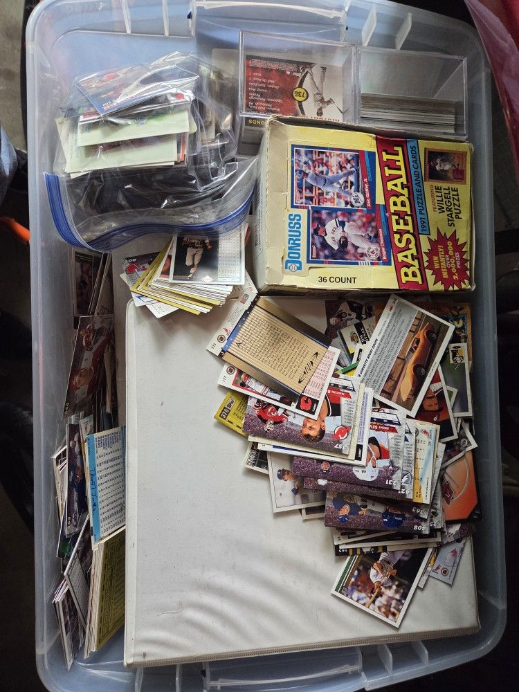 Baseball/football/ Golf Cards Collection 