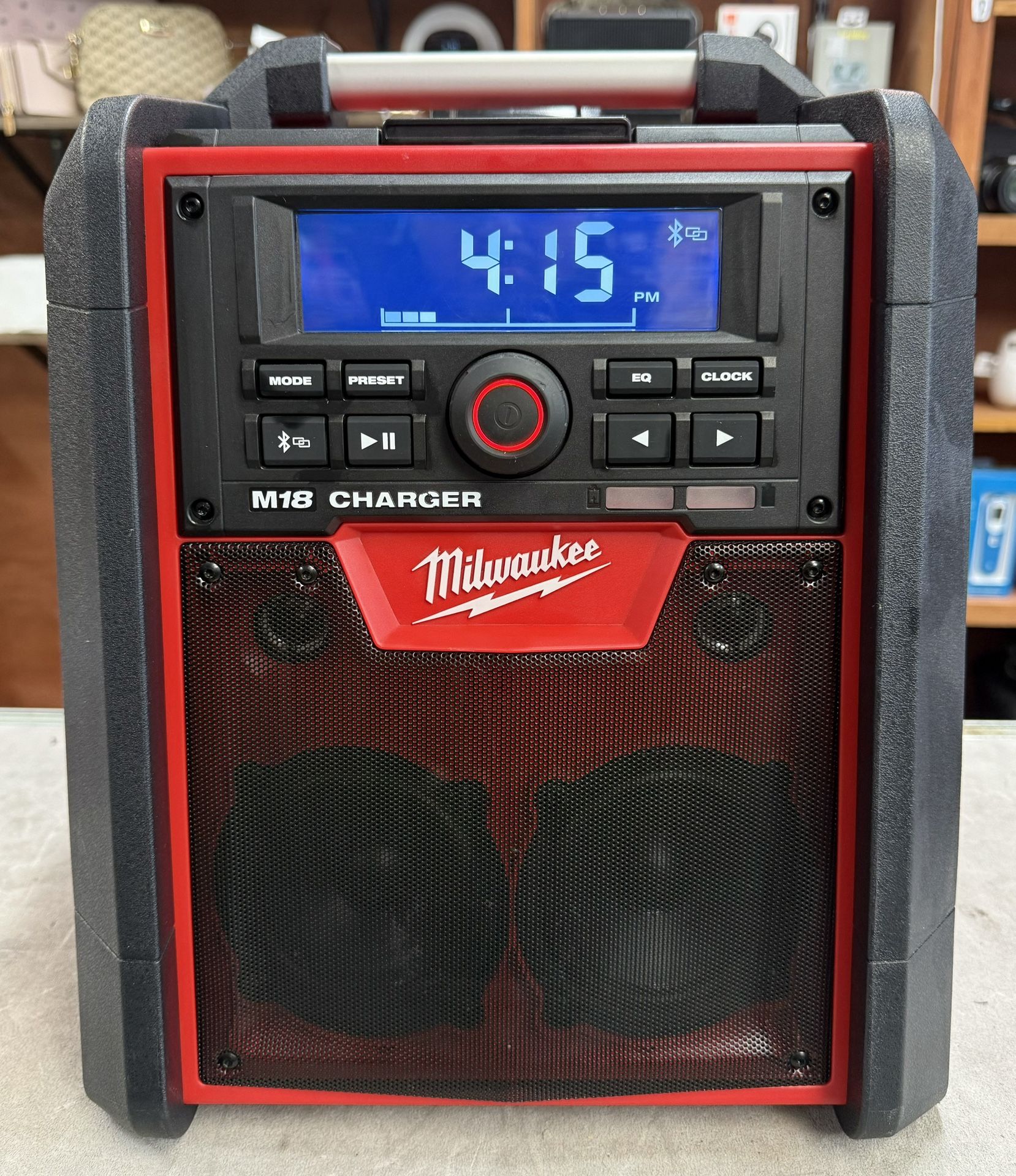 Milwaukee M18 Job site Radio/ Charger