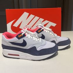 Nike Air Max 1 Women’s Size 8.5