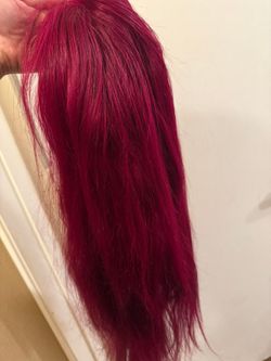 PRE PLUCKED Human hair 26in clueless wig ..Used 1 time and my child didn't know what she was doing🤣