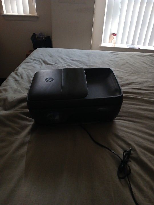 Printer Hp Office Jet 3830 30$