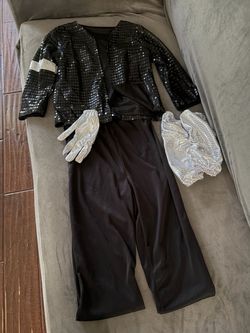 Michael Jackson wannabe costume includes sequence, jacket, glove pants, and two sleeves child’s￼