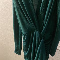 Emerald Green Long Sleeve Short Dress