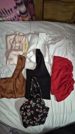 Ladies Top Bundle Sizes S, M, L,XL