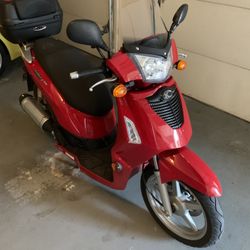 2009 Kymco People S 200