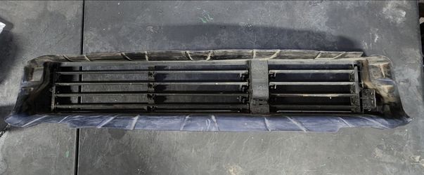 Nissan Rogue Shutter 2021 2022 2023 2024 Part $225