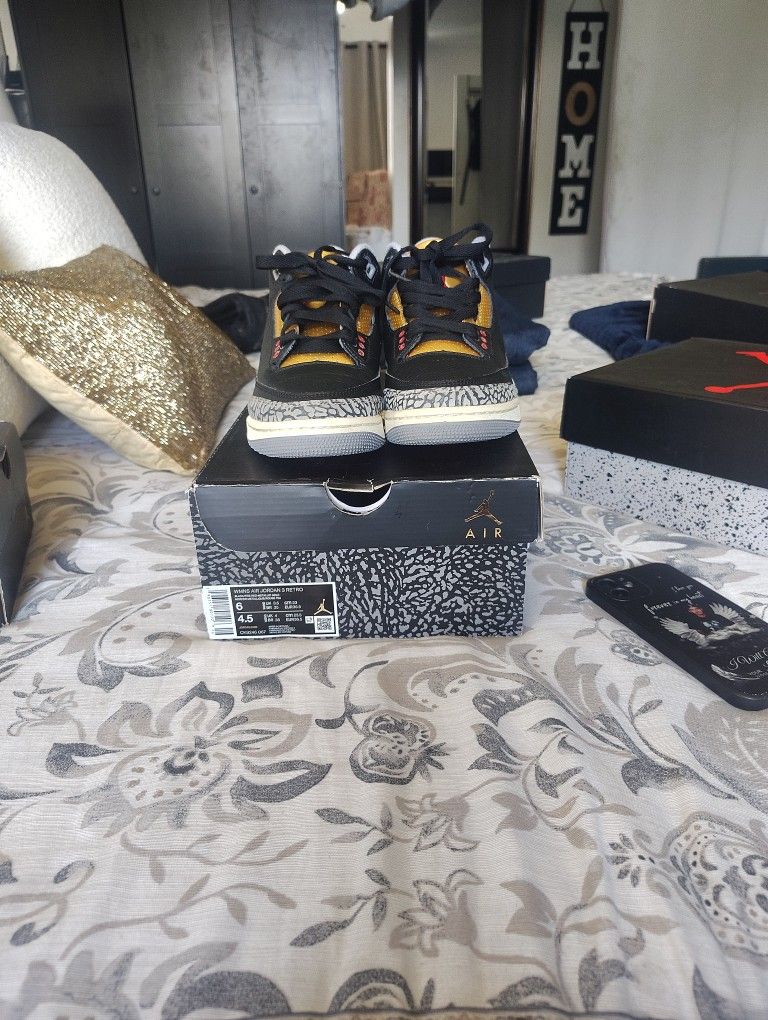 Wmns Air Jordan 3 Retro