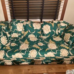  Beautiful Floral Couch EXCELLENT 