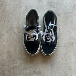 Vans Shoes, Six Men 7 1/2 Women