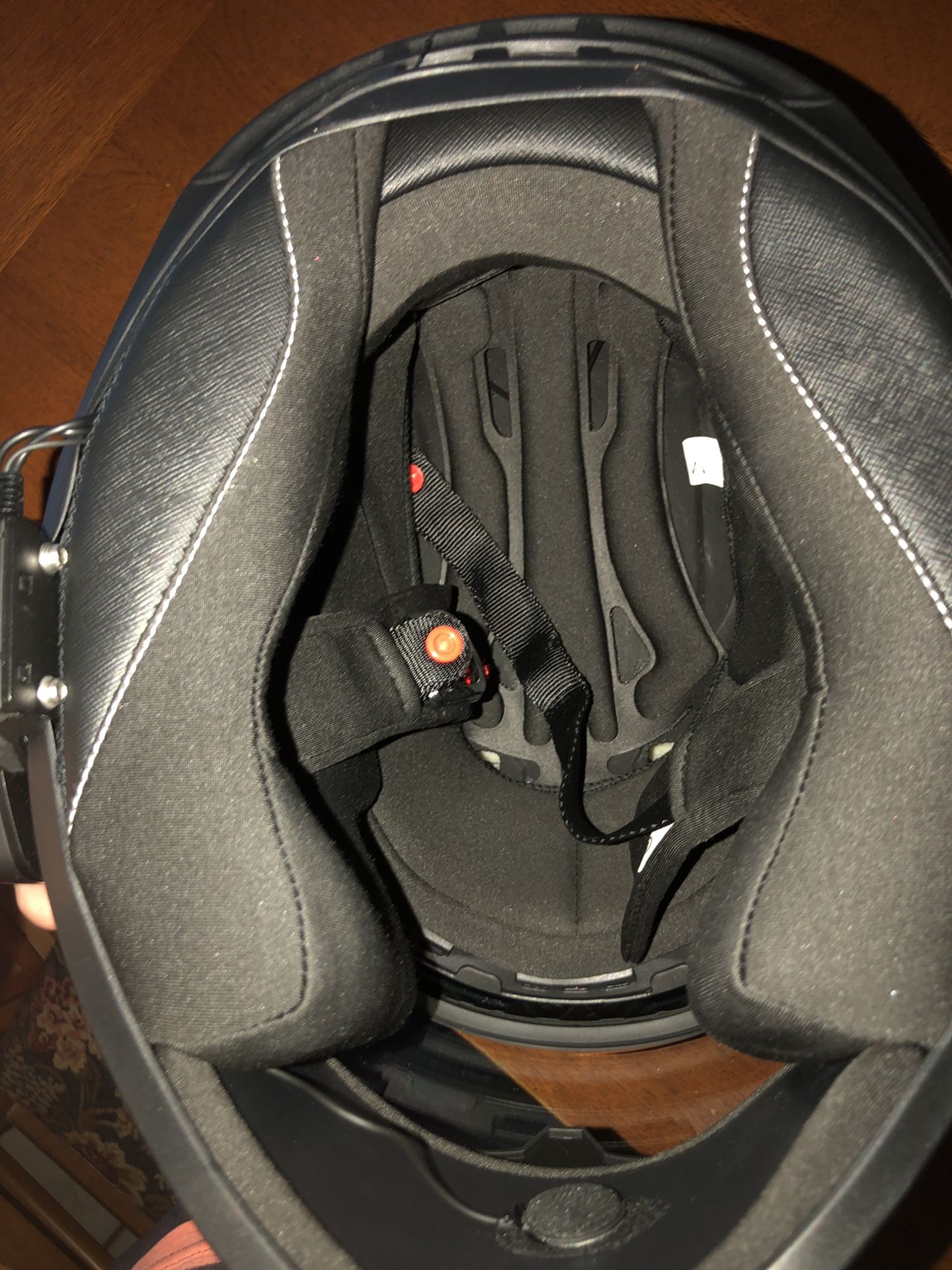 Motorcycle helmet