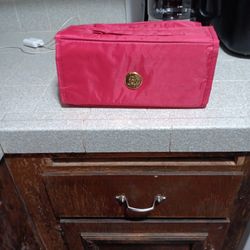 Put Makeup. They Come Off 