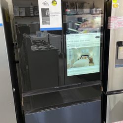 Samsung Family Hub Refrigerator French Door 