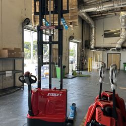 Brand New Warehouse Forklift Electric Pallet Stacker Fully Electric 