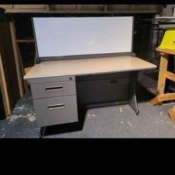Cubicle Style Desk 