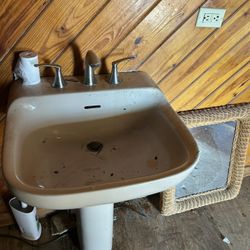 Bathroom Vanity And Faucet