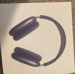 AirPod maxes