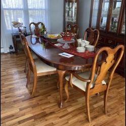 Kitchens Table And China Closet
