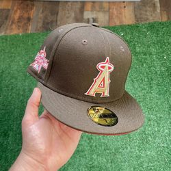 Exclusive SOLD OUT LA LOS ANGELES 59fifty New Era Fitted Mocha Coffee Brown Travis Scott  Hat with Red UV Not Hat Club   •SOLD OUT EXCLUSIVE LIMITED R