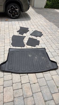 Subaru Crosstrek XV rubber floor mats