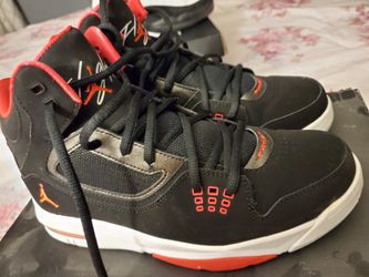 JORDAN GIRLS SIZE 6.5