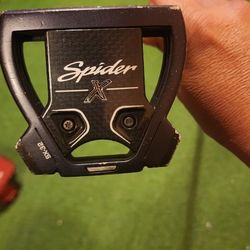 Scottie Scheffler Taylormade Spider X Putter Make Offer