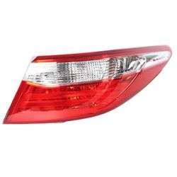 Outer Passenger / Right Side Red For Toyota Camry 2015-2017 Tail Light Assembly