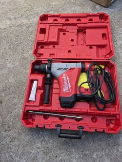 Milwaukee rotary hammer  1 3/4 avs nuevo
