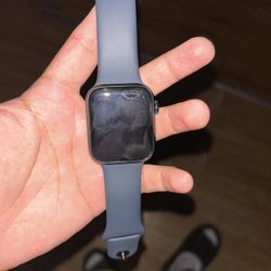 Apple Watch SE 2nd Generation 44mm black
