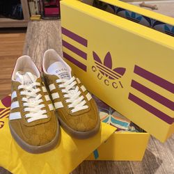 adidas gazelle silver green womens Gucci X ADIDAS GG Supreme Monogram Mens Gazelle Sneakers 8.5 Beige Ebony  Off White New Shamarock 1816917  FASHIONPHILE