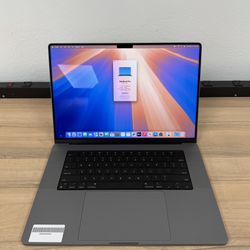 16" MacBook Pro M1 Max 10 Core*32GB RAM*1TB SSD