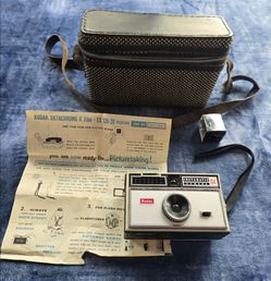 Kodak Instamatic 104 Film Camera with Case