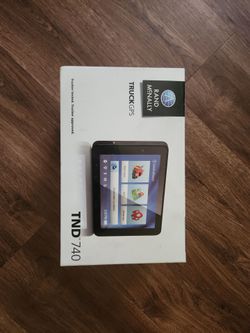 RAND McNALLY TND 740  7" Truck GPS