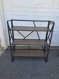 FOLDABLE  SHELF.  