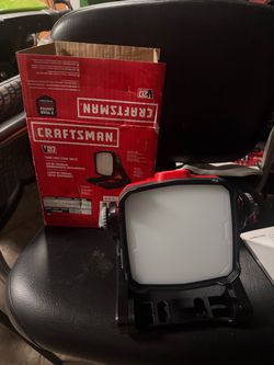 V20 craftsman task light