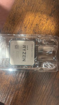 Ryzen 7 5700x HAS A FEW BENT PINS