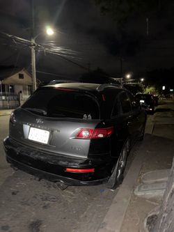 INFINITI FX3