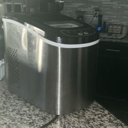 Countertop Ice Maker