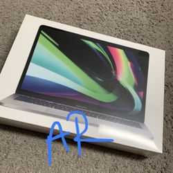13 Inch MacBook Pro 512gb M1 New 
